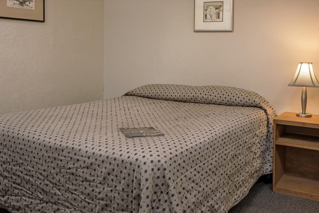 Jnr Hotel Cedarville Zewnętrze zdjęcie